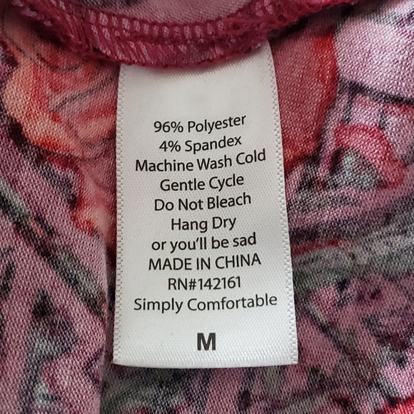 🚫SOLD🚫Lularoe Red Flowered 'Carly' Swing Dress - Picture 5 of 7